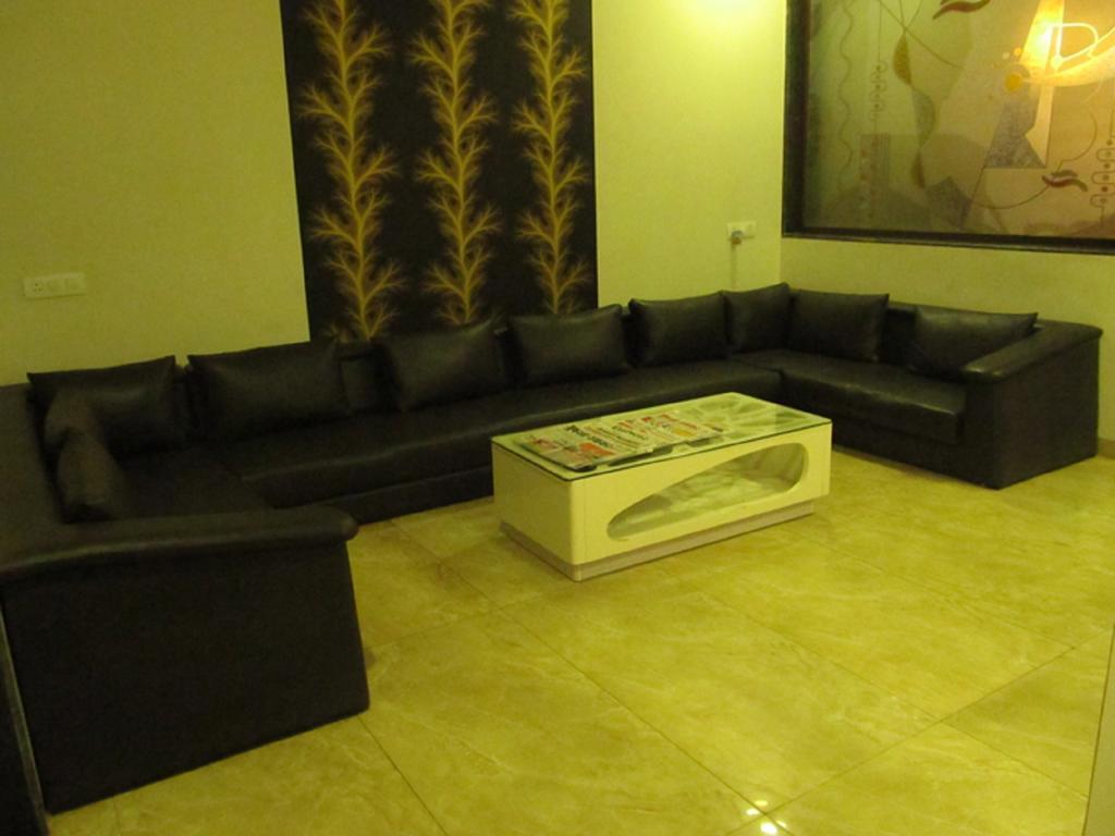 Hotel Sai Regency Daman Exterior foto